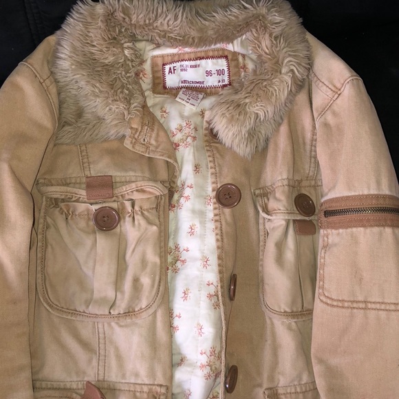 Ambercrombie Fitch sweater - Picture 1 of 5